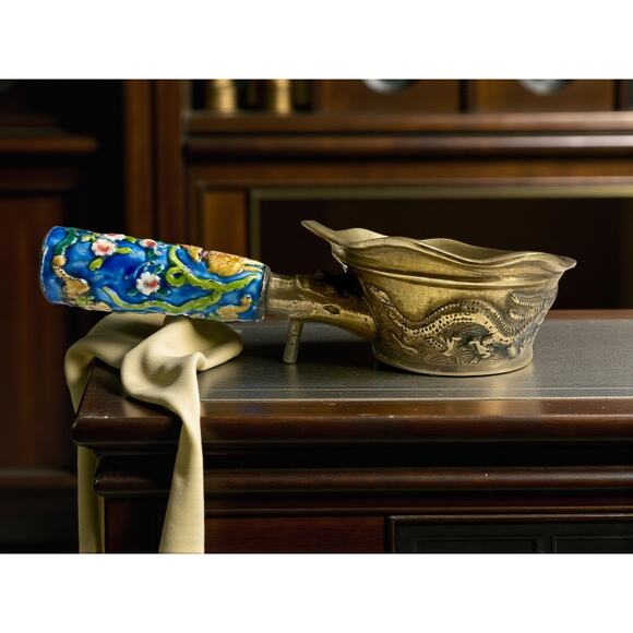 Chinese Brass Silk Iron-Dragon Relief-Painted Enamel Handle-Antique-Charcoal - Picture 1 of 8